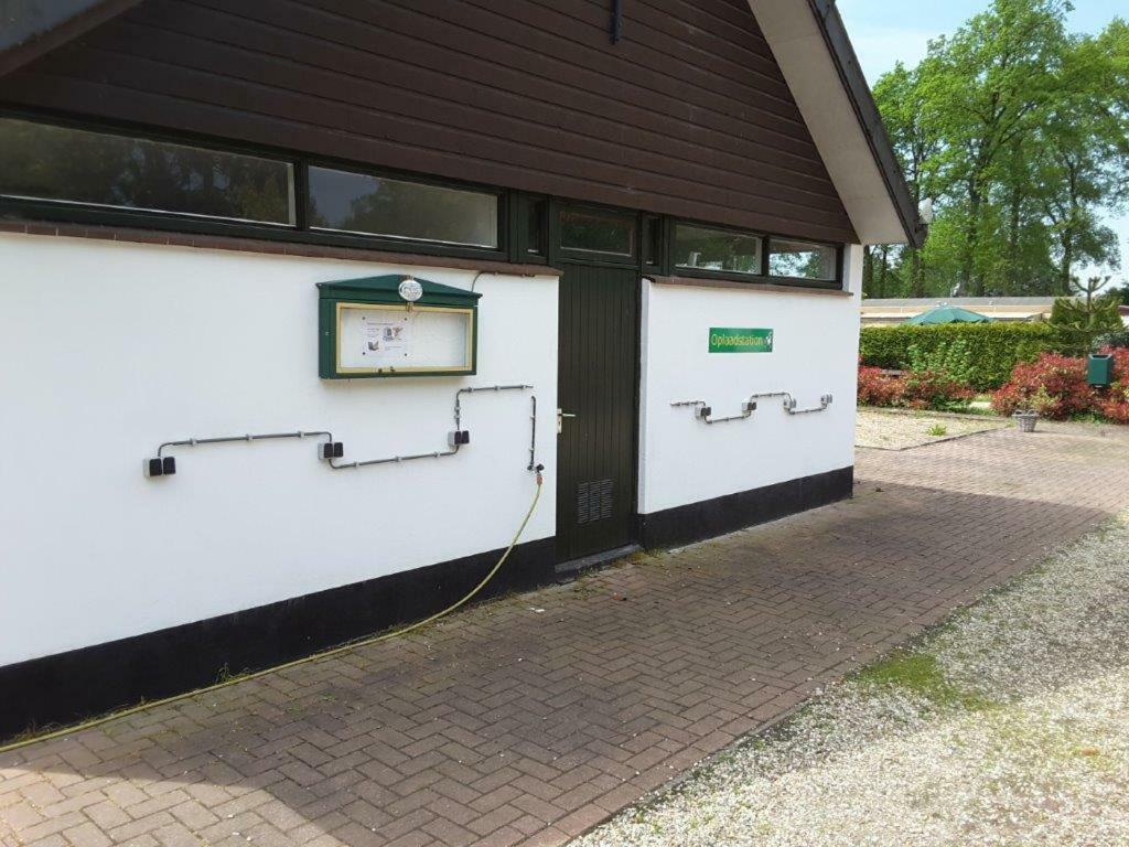 Hotel Safaritent At Campingpark De Koekamp Epe Exterior foto